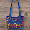 Lara Med Shoulder Bag