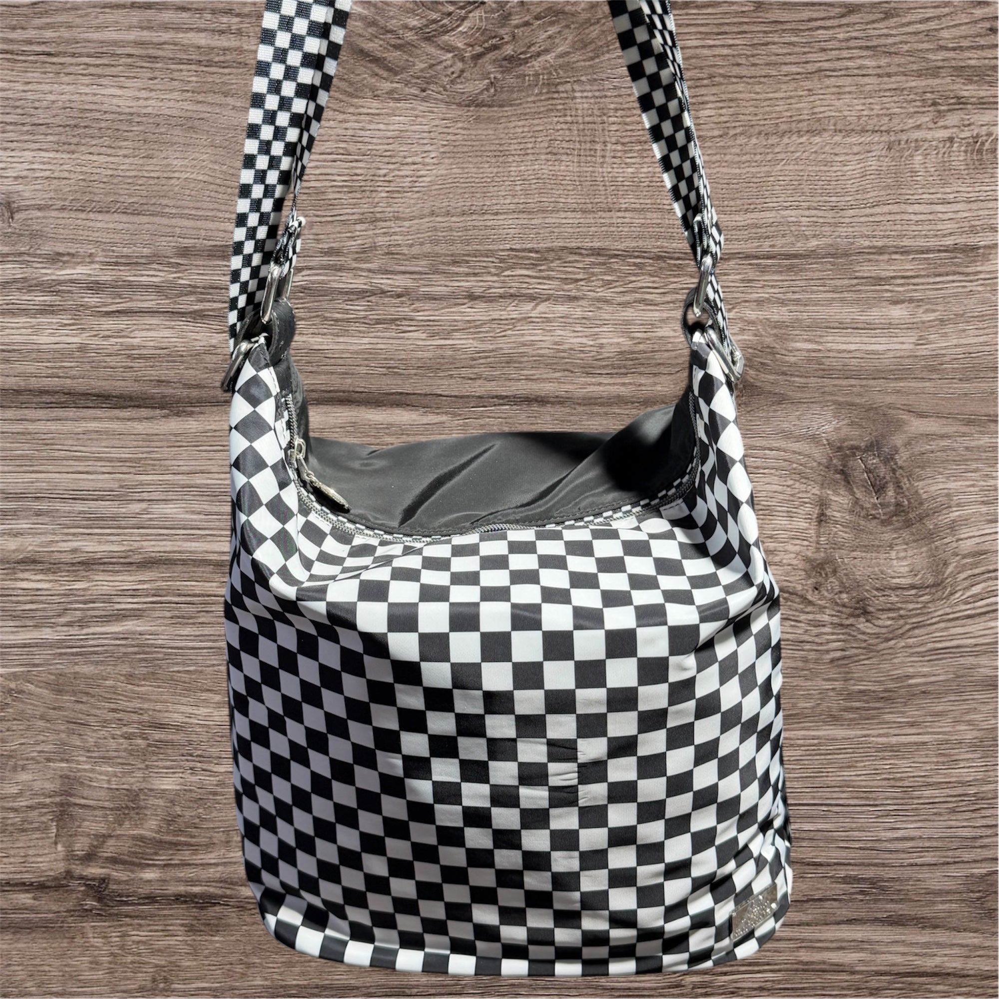 2 in 1 Convertible Bag!