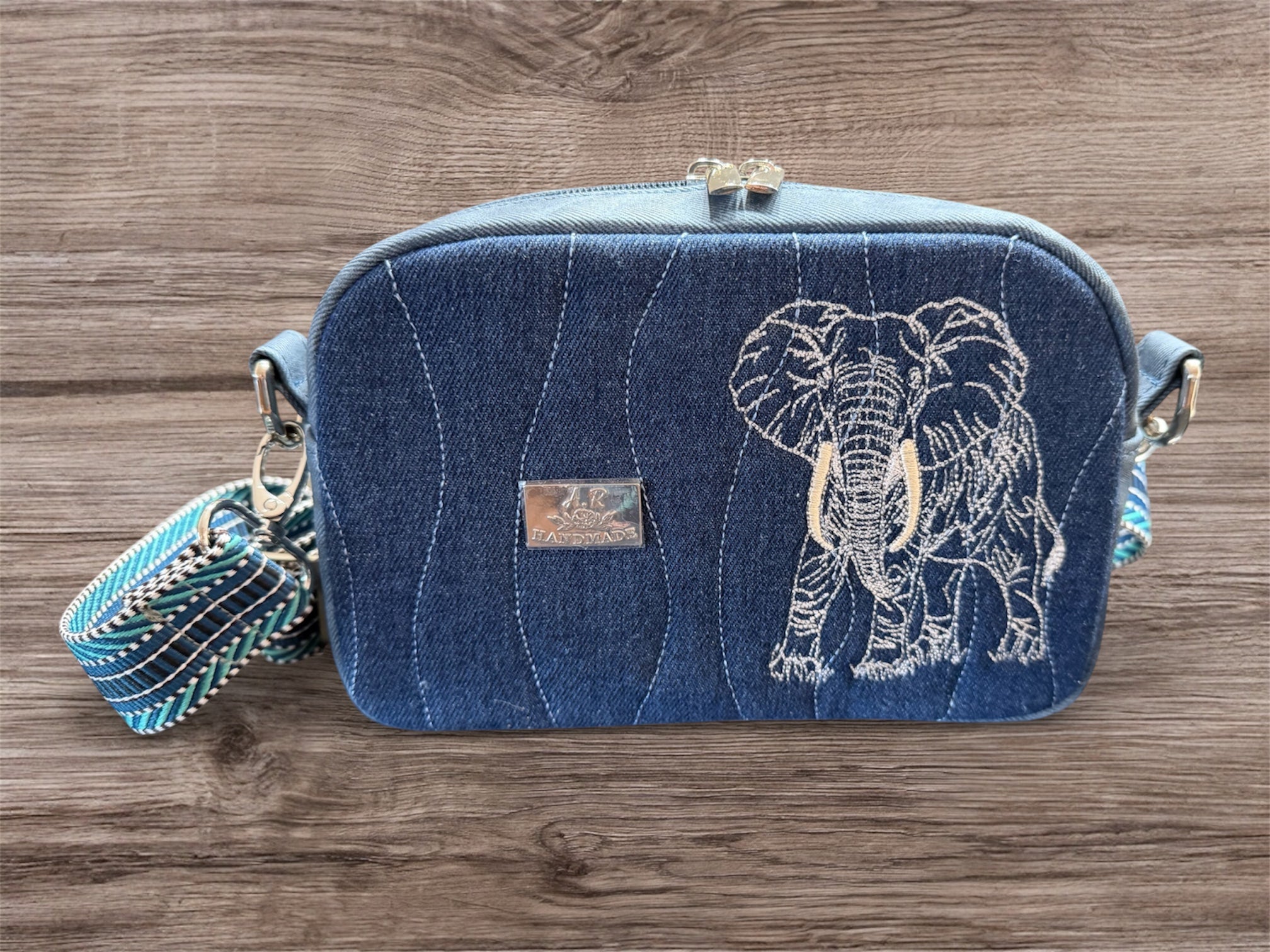 Lil Crossbody Bags! (Embroidered)