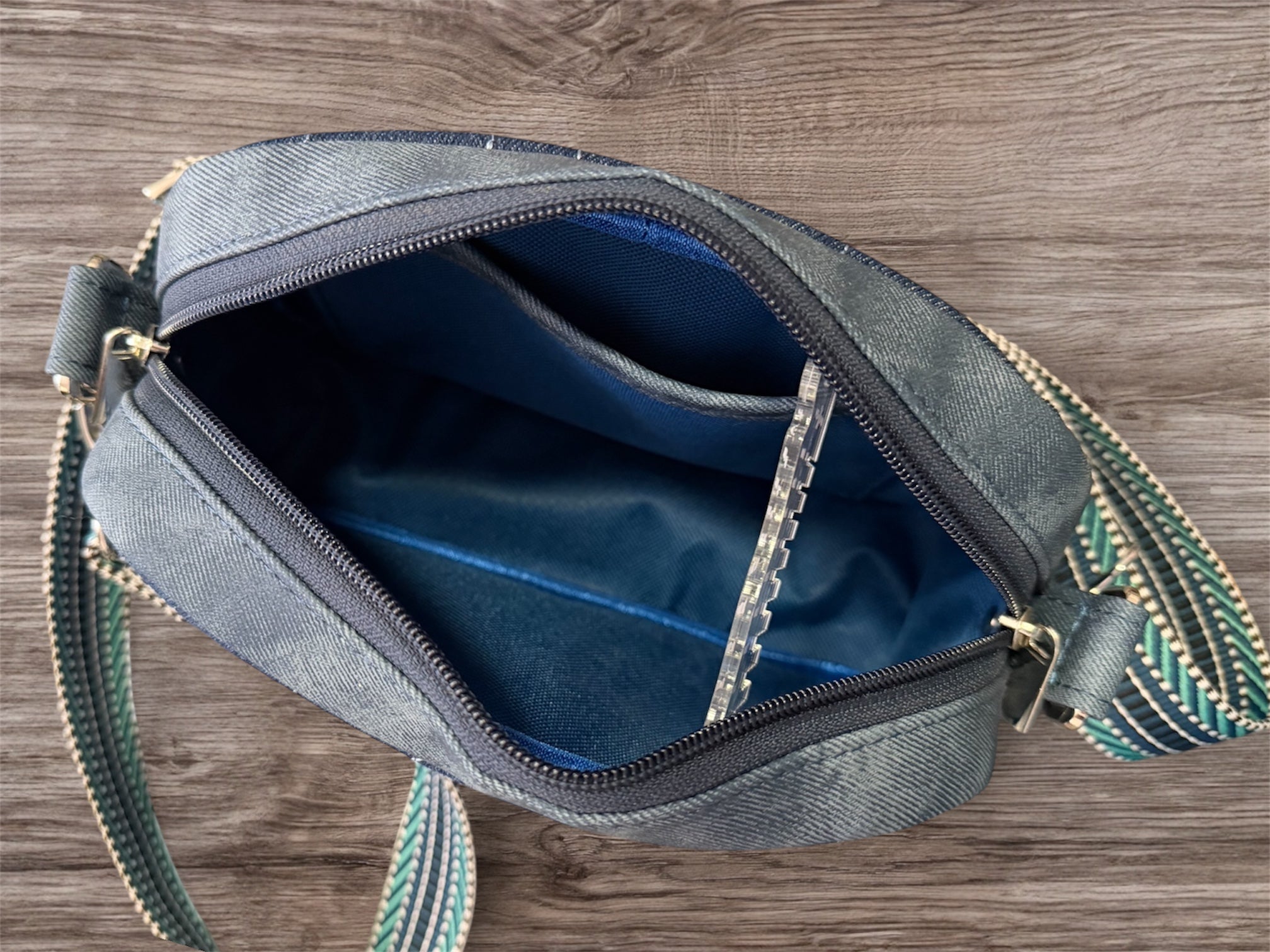 Lil Crossbody Bags! (Embroidered)